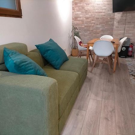 Apartamento Rural Miraflores de la Sierra Exteriör bild
